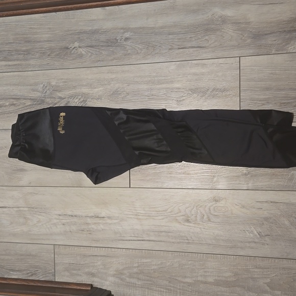 Chestee and barbells collaboration legging - Picture 2 of 3